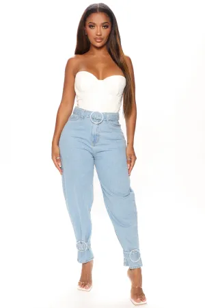 American Dream Belted Mom Jeans - Light Wash
