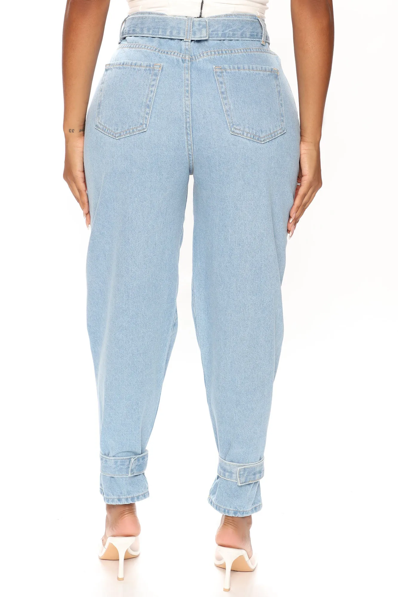 American Dream Belted Mom Jeans - Light Wash