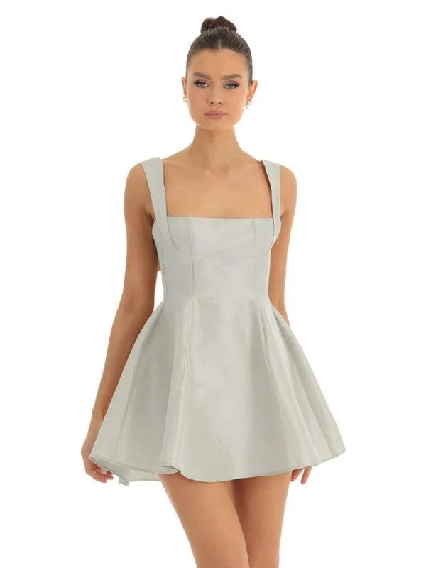 Elegant Bow-Detail Square Neck Swing Dress - Flattering and Versatile Fashion Piece