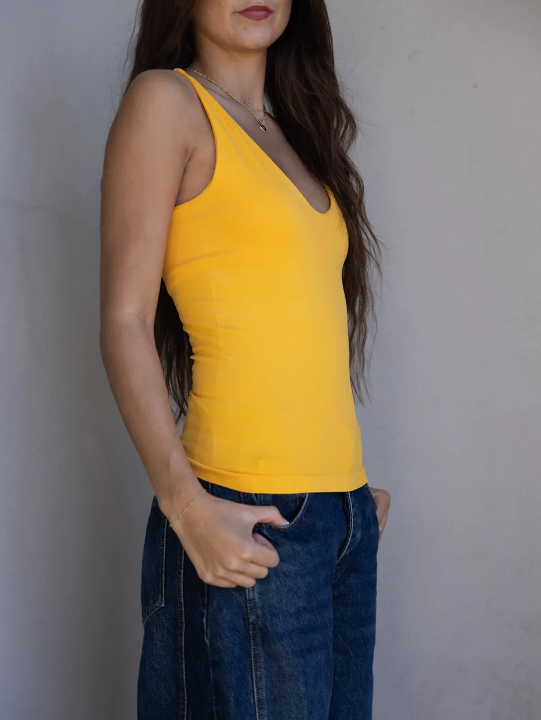 FREE PEOPLE - Seamless V-Neck Cami Top