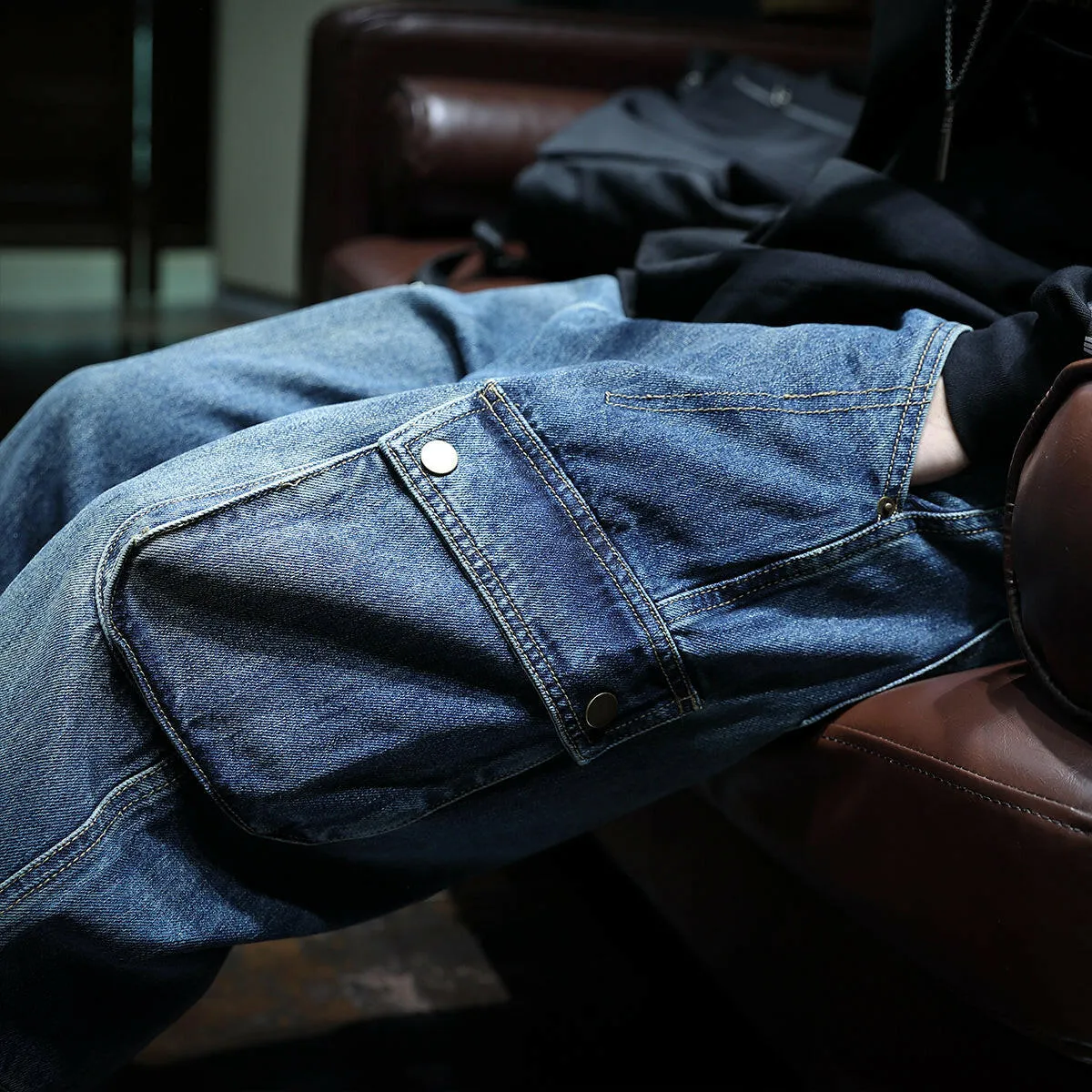 Multi Pocket Loose Straight Jeans P0038