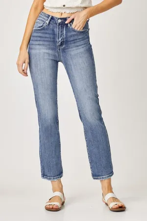 PLUS Risen High Rise Crop Straight Jean